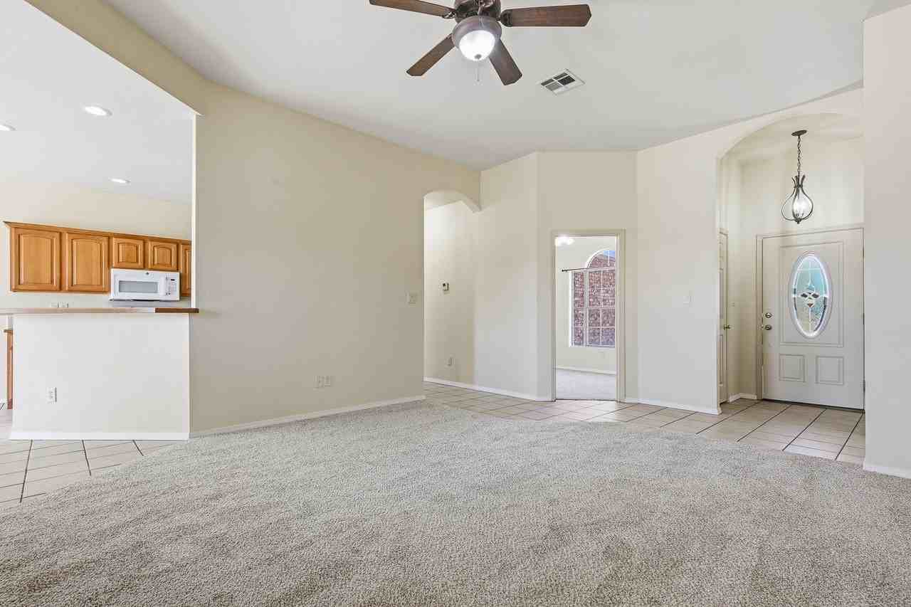 1036 San Cristo St - Photo 3 of 31