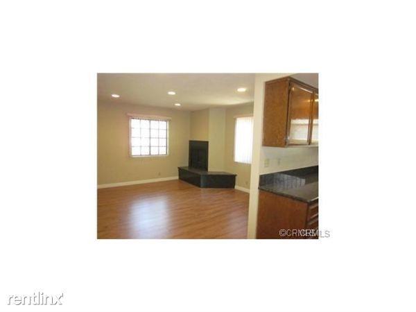 13424 Tracy St #1 - Photo 2 of 6