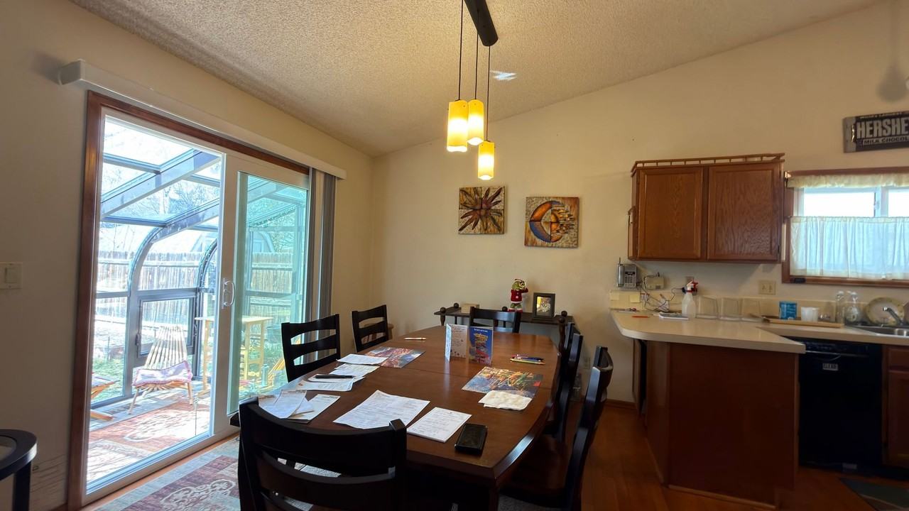 4225 Table Mountain Pl - Photo 6 of 21