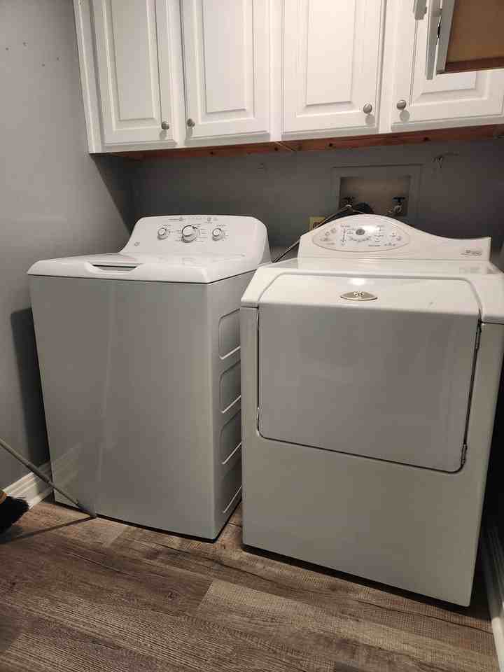 2845 Charlemagne Dr - Photo 5 of 12