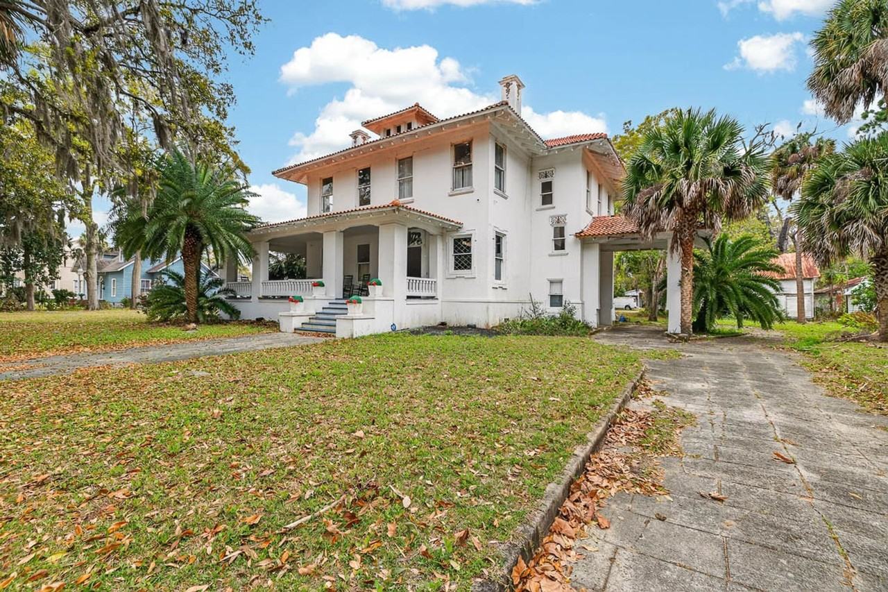 1015 Union St - Photo 2 of 44