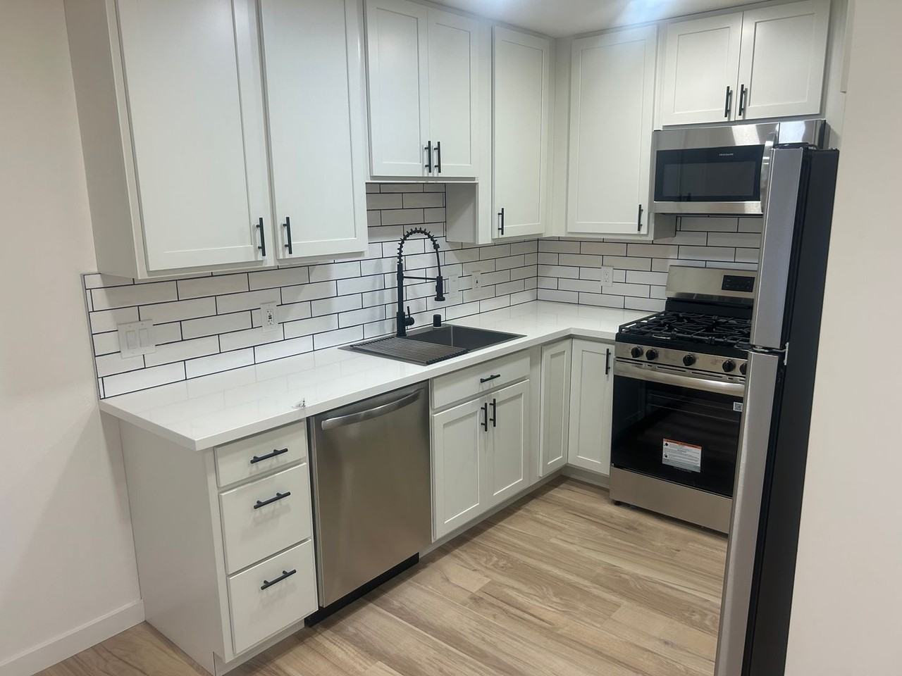 1610 Milvia Street - Photo 5 of 8