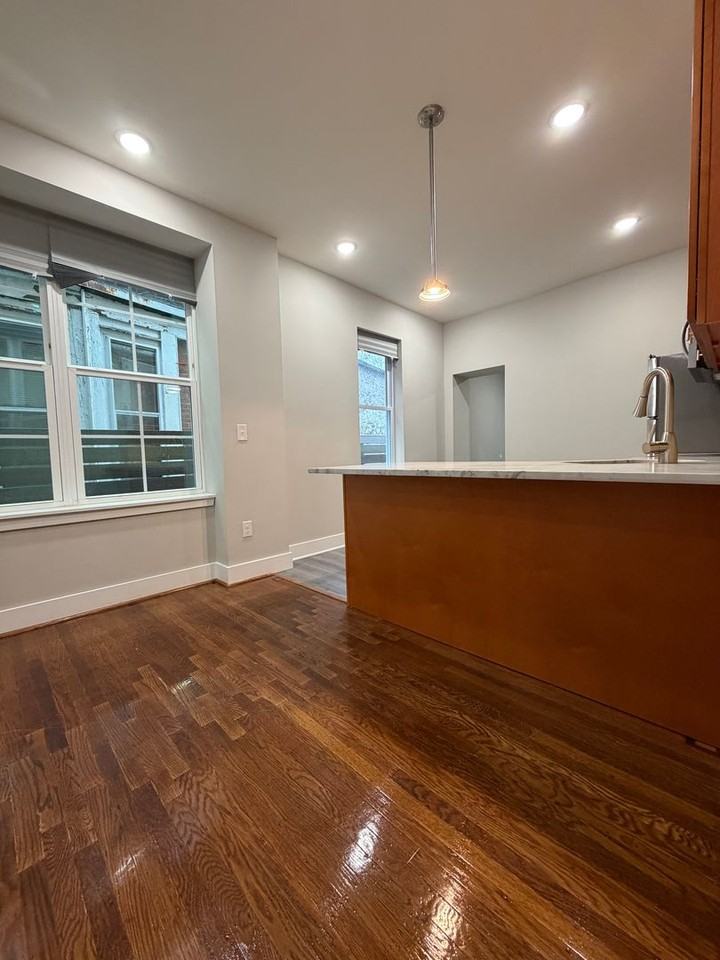 324 N Felton St - Photo 5 of 25