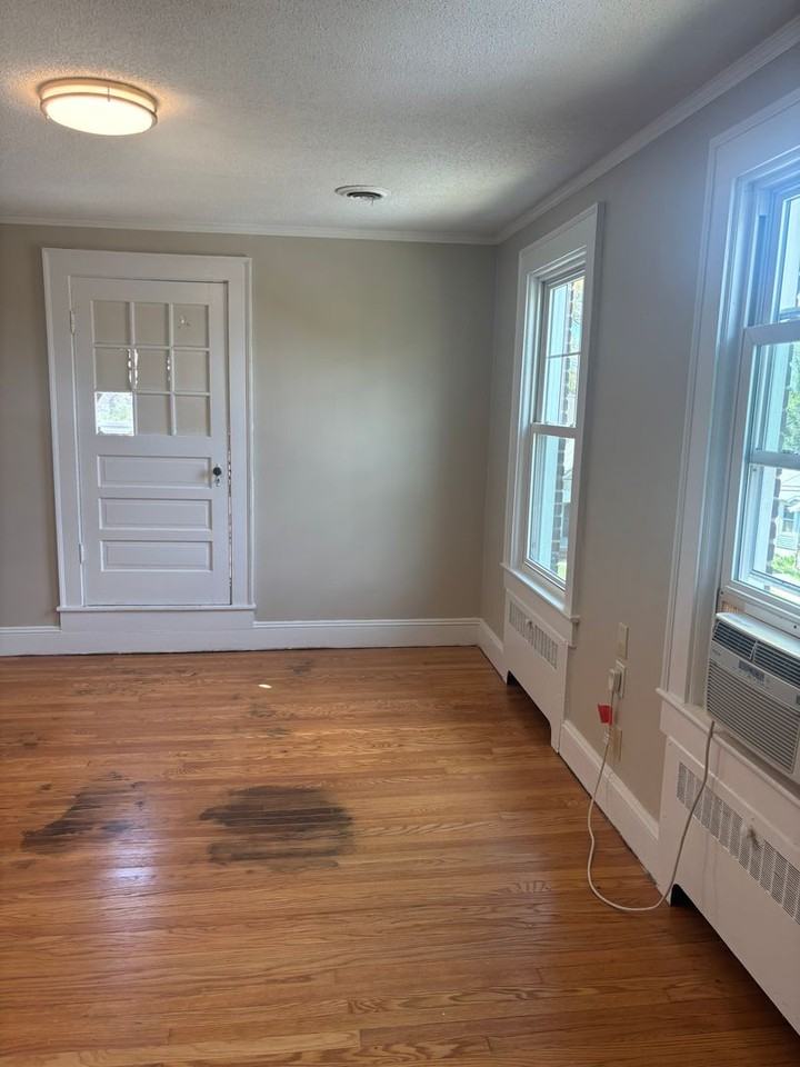 722 S Lexington Ave - Photo 3 of 6