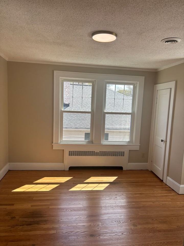 722 S Lexington Ave - Photo 4 of 6