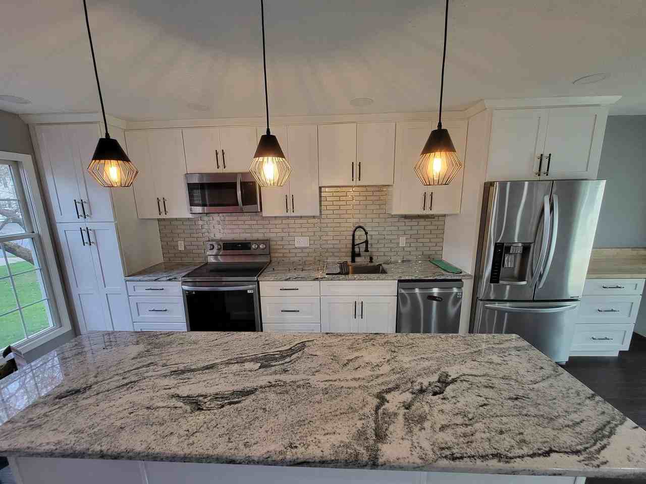 446 Crosswinds Dr - Photo 5 of 22