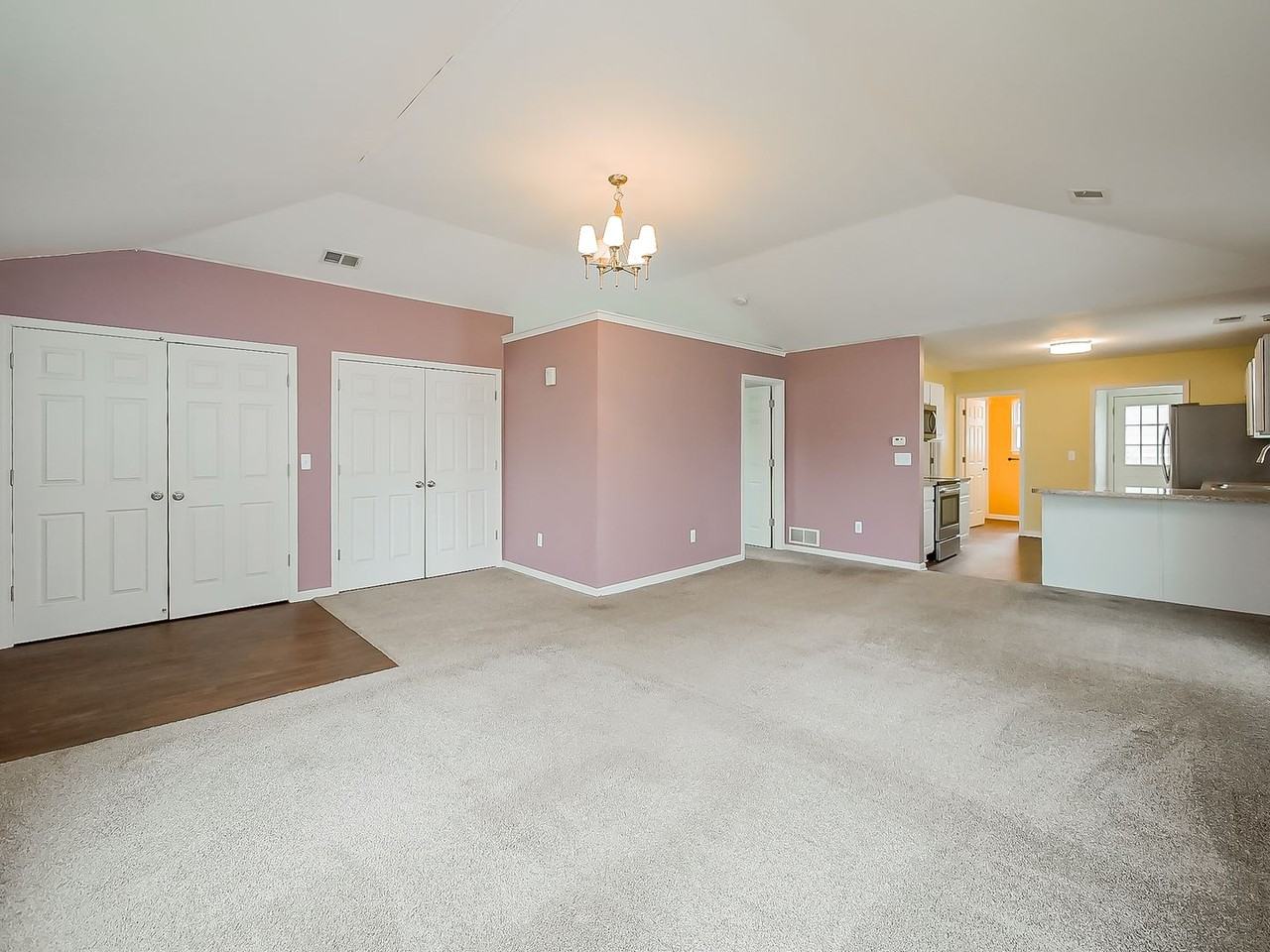 3079 Grove St - Photo 2 of 25