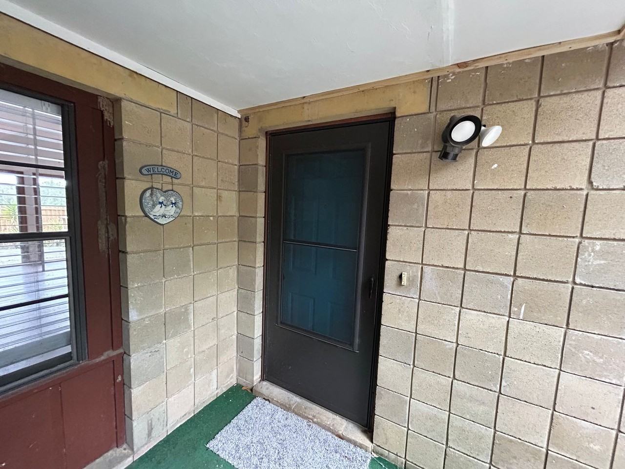 7005 Sw 46th Ave - Photo 3 of 22