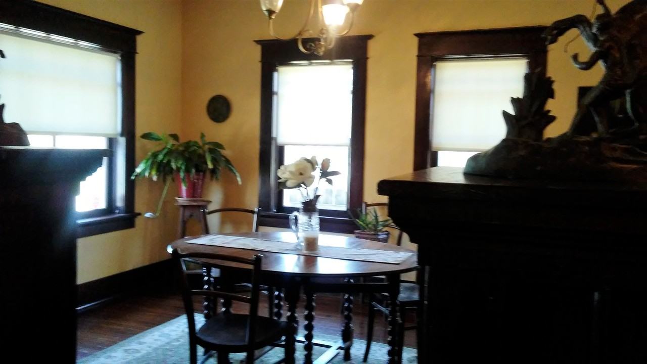 1701 Sylvester Rd #1 - Photo 7 of 20