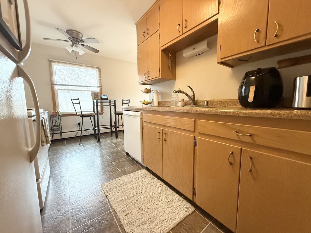 1655 Capital Ave #4 - Photo 2 of 23