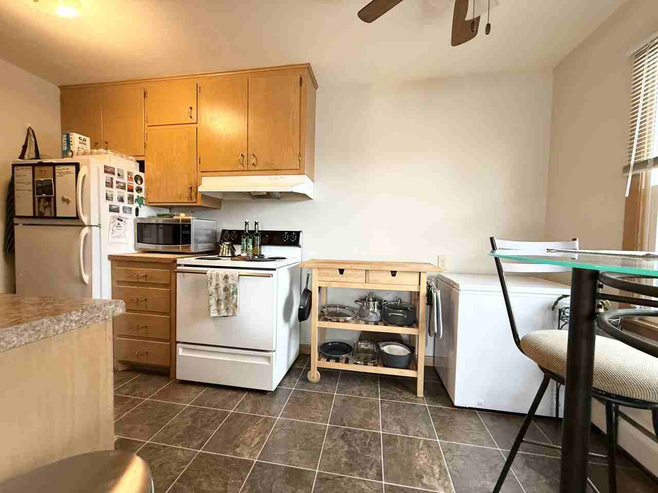 1655 Capital Ave #4 - Photo 3 of 23