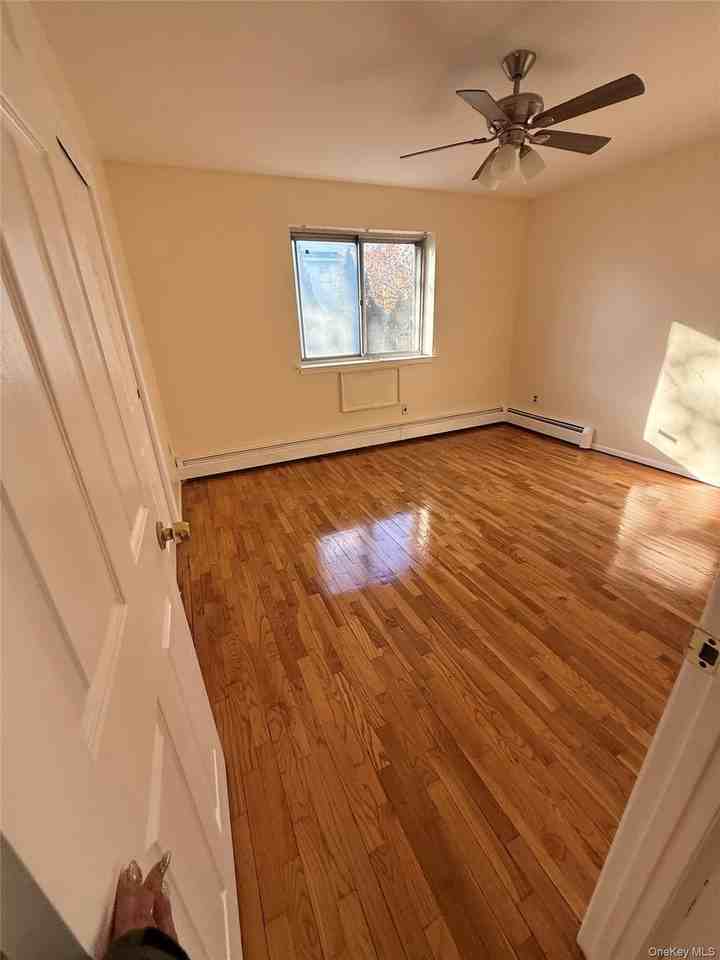 2813 Gunther Ave - Photo 2 of 11