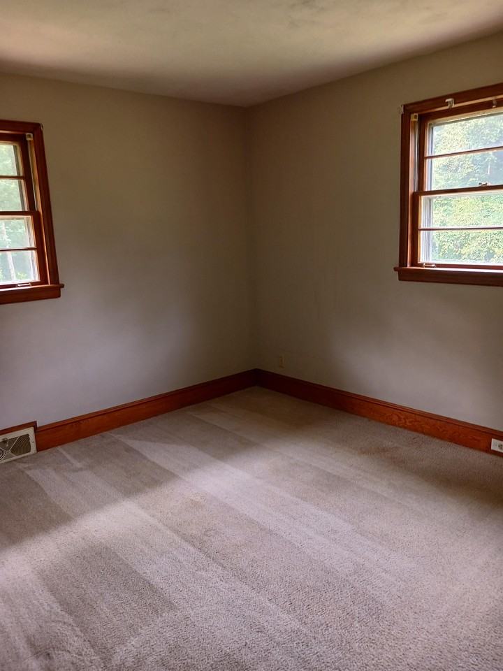 127 Vinton Pl #1 - Photo 2 of 7