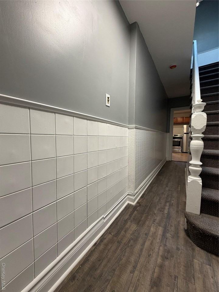 4313 25th Ave - Photo 2 of 8