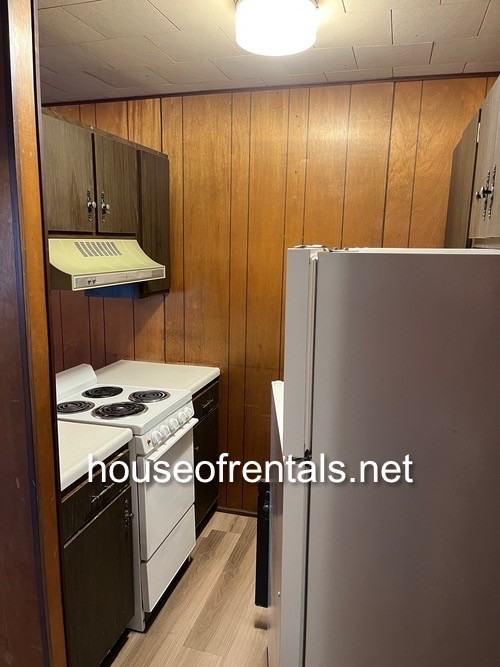 1005 Shawnee Trl #3 - Photo 2 of 6