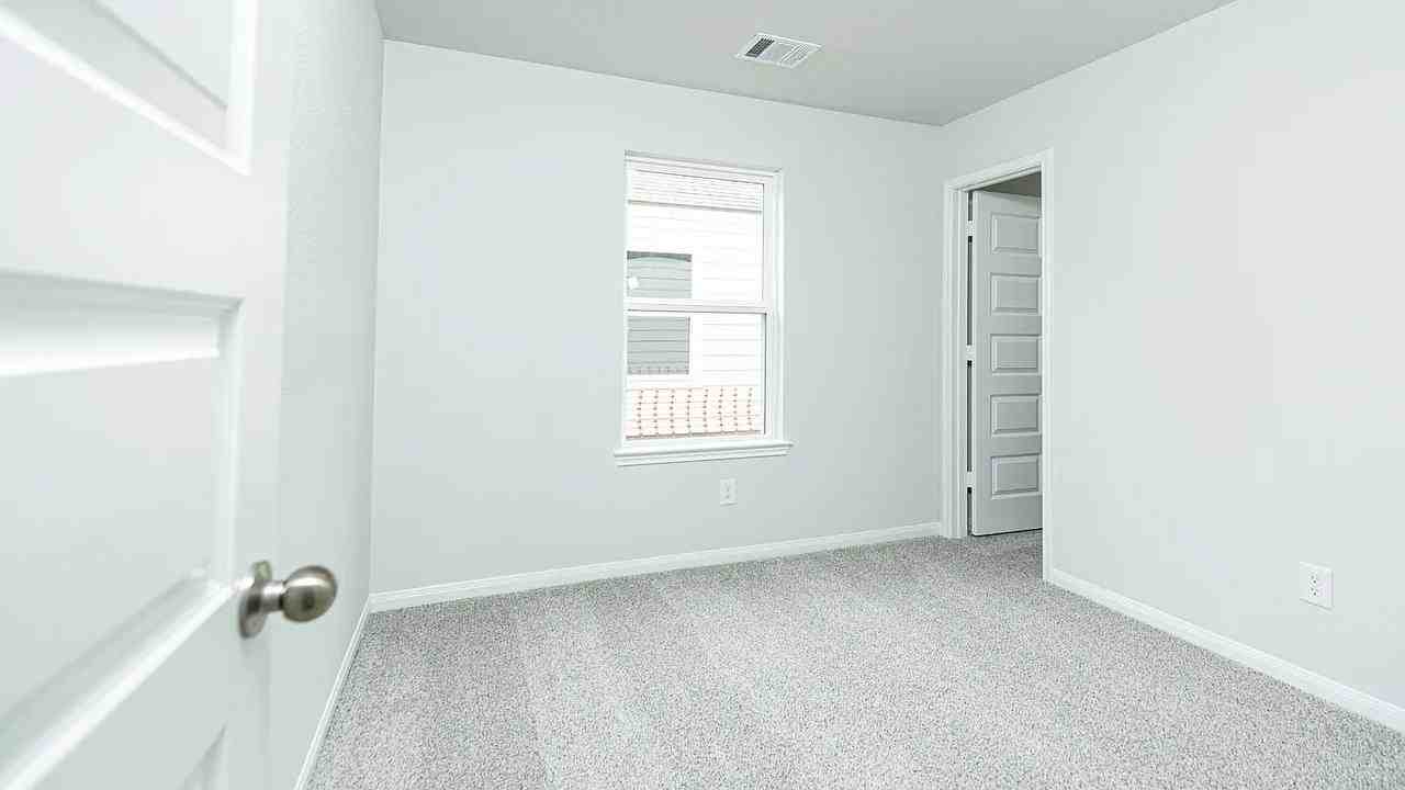 8119 Vanilla Orchid Dr - Photo 5 of 16