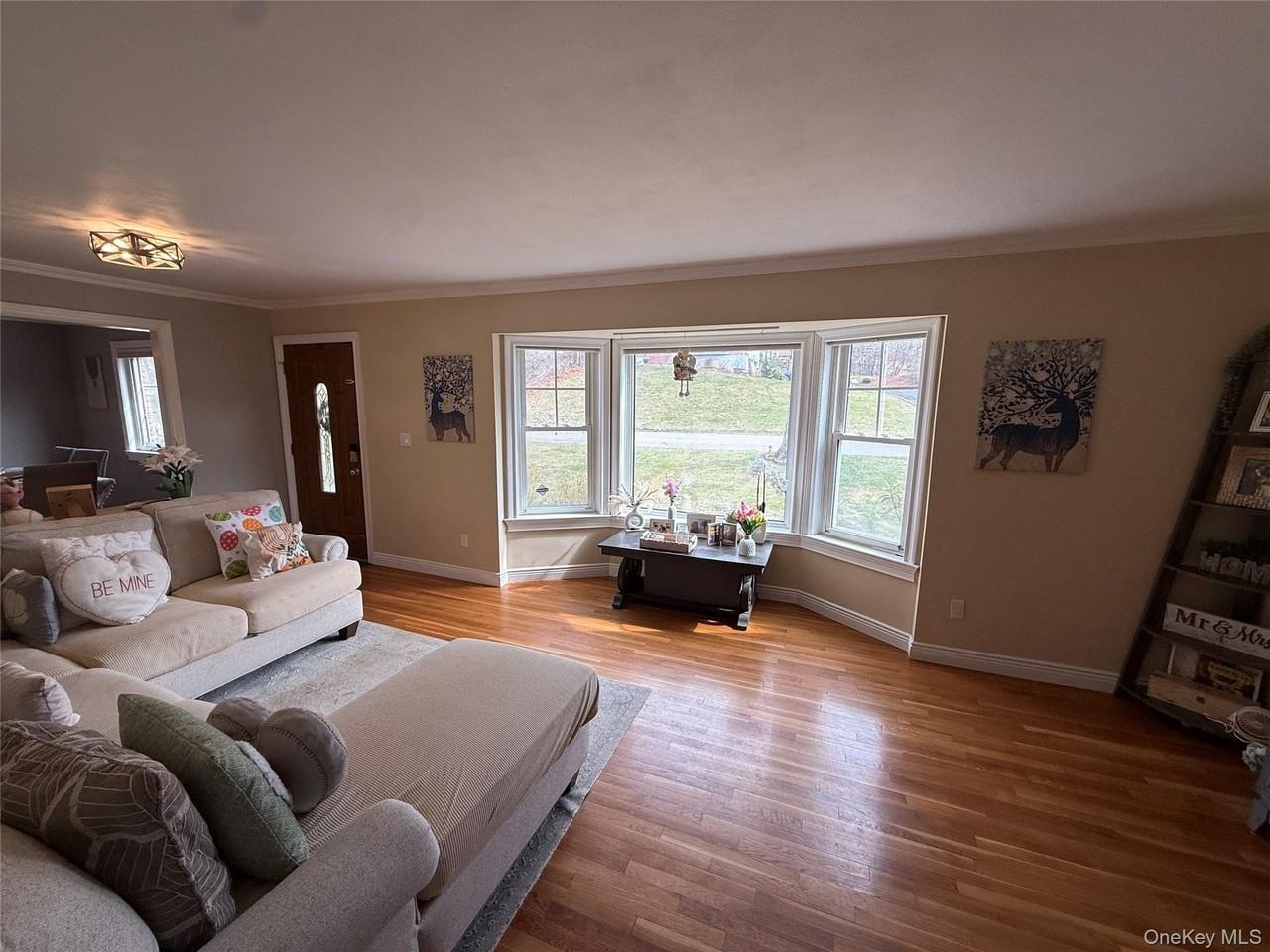 16 Minkel Rd - Photo 3 of 25