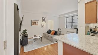 4489 Broadway Apt 2d - Photo 1 of 1
