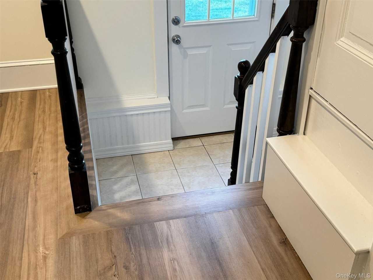 22 1st St - Photo 5 of 11