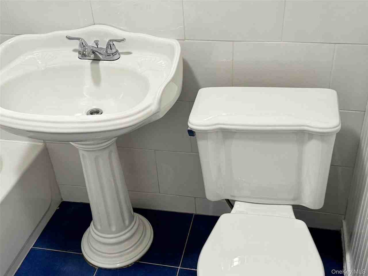 22 1st St - Photo 7 of 11