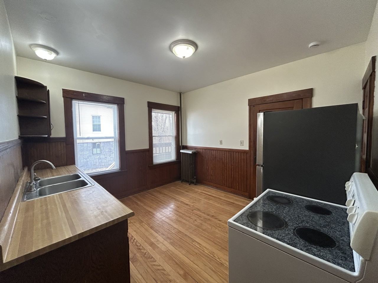 14 Clearview Ave #1 - Photo 2 of 20