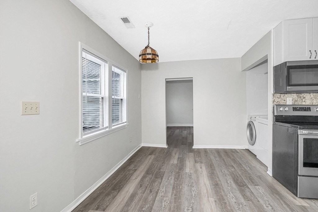 98 School St Unit 2r - Photo 4 of 28