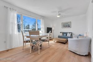 featured image of 548 Washington Boulevard unit: Upper