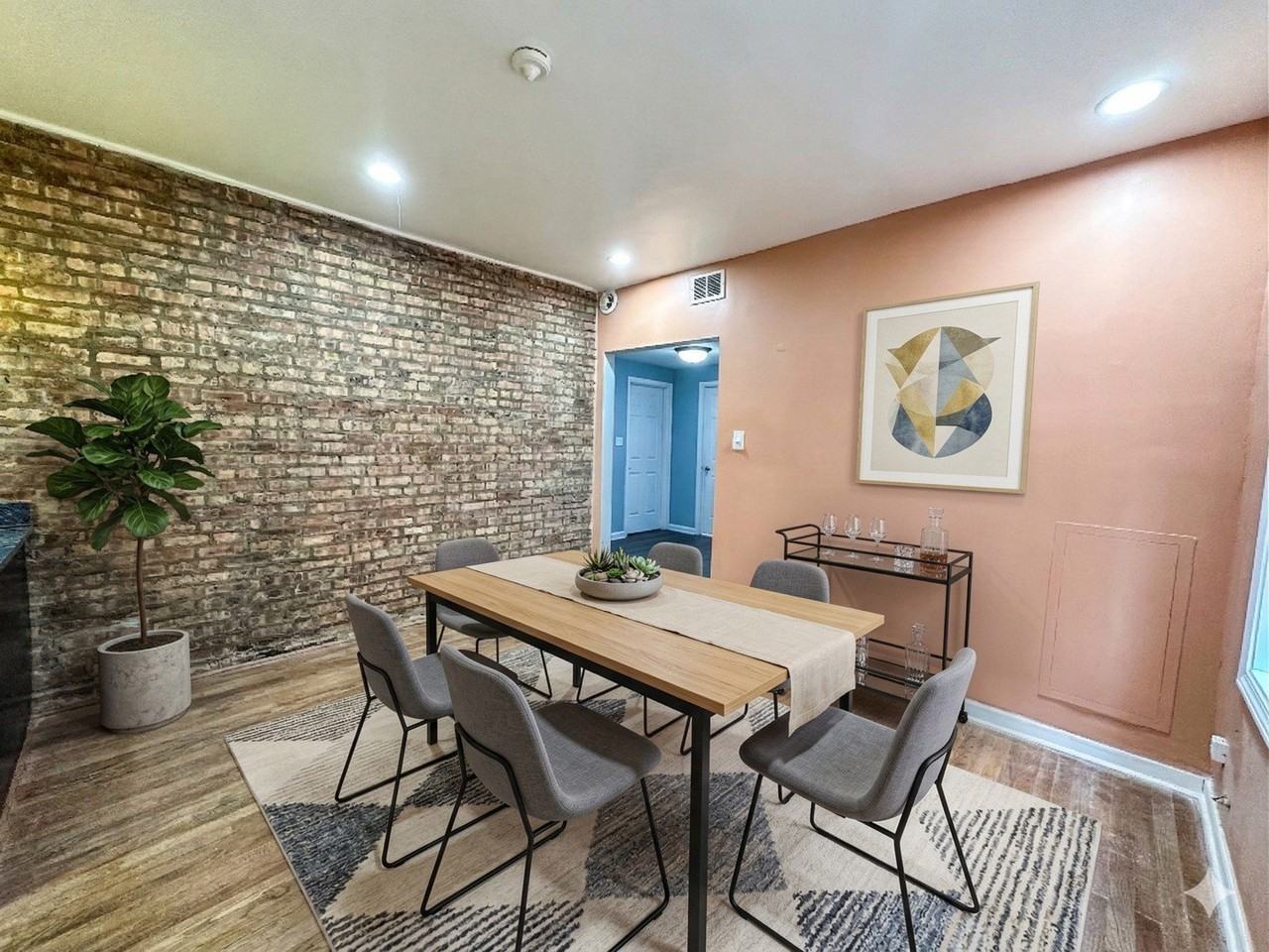 7926 S Luella Ave #1B - Photo 5 of 24