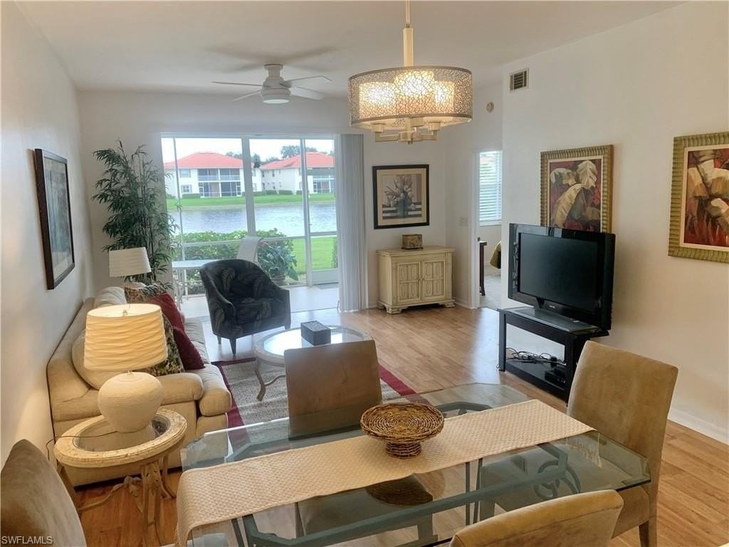 230 Robin Hood Cir Unit 102 #102 - Photo 7 of 36