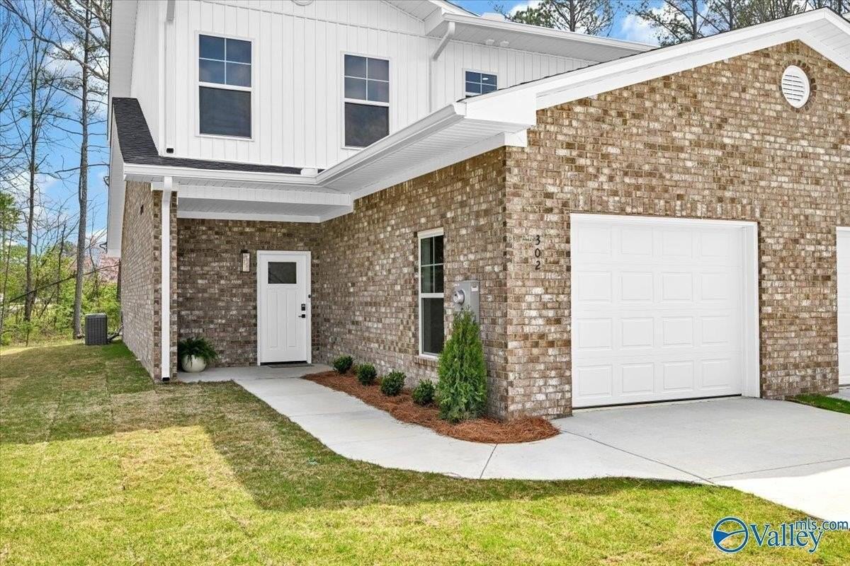 312 Garden Street - Photo 3 of 32