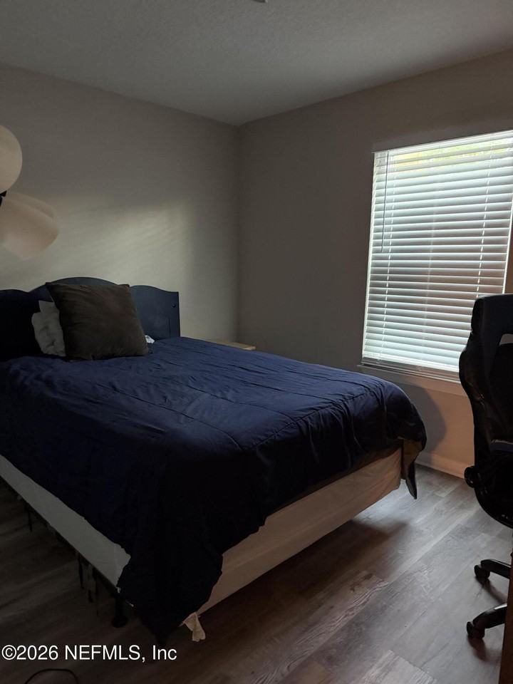 7665 Jana Ln S - Photo 5 of 10