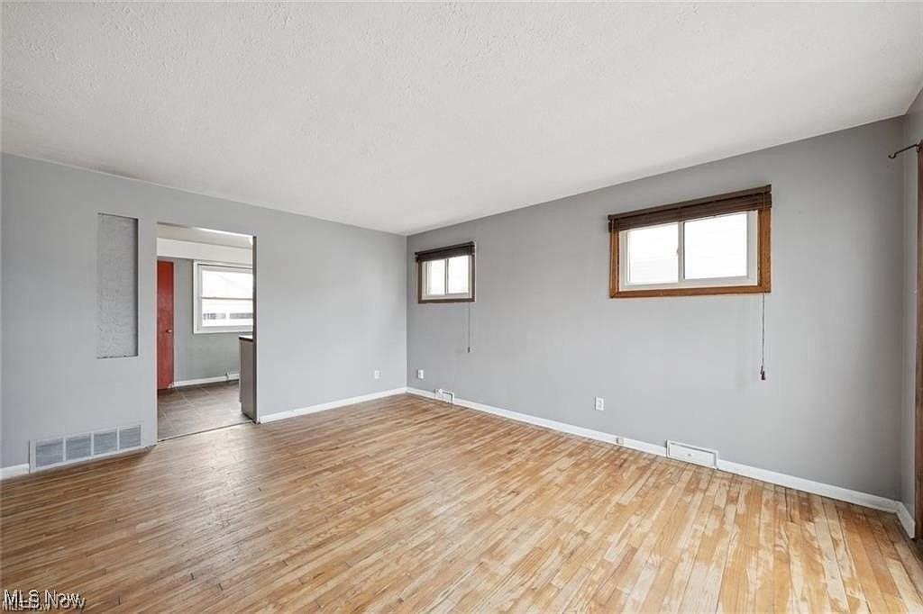 12214 Woodward Blvd - Photo 7 of 28