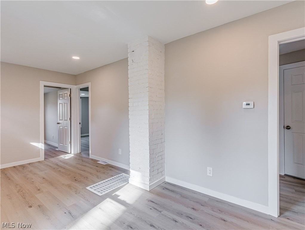 1537 9th St - Photo 5 of 22