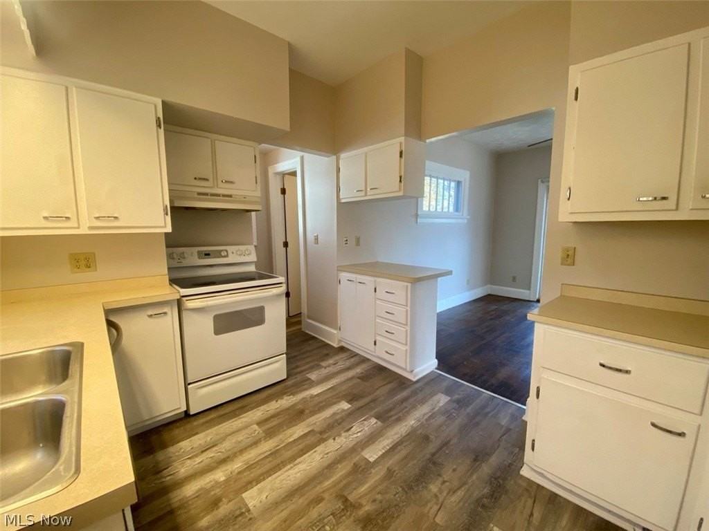 623 Doris Ave - Photo 3 of 23