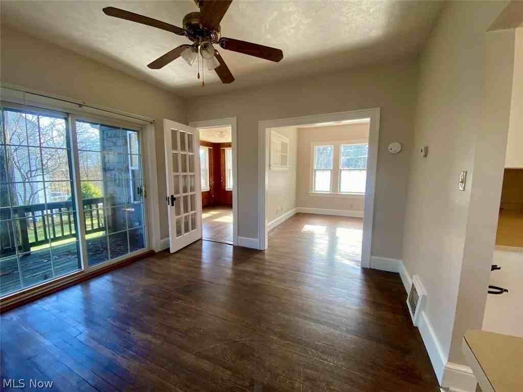 623 Doris Ave - Photo 7 of 23