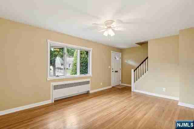 488 Berkshire Rd - Photo 5 of 21