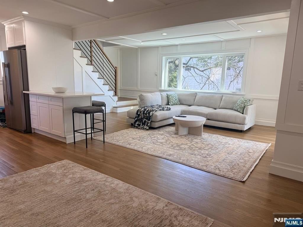 91 Columbus Dr - Photo 5 of 24