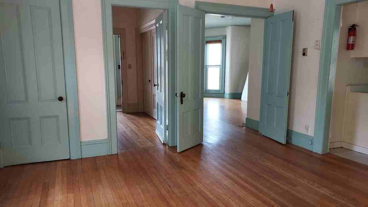 131 High St #A - Photo 3 of 12