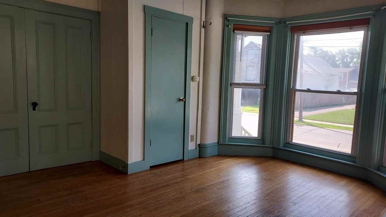 131 High St #A - Photo 4 of 12