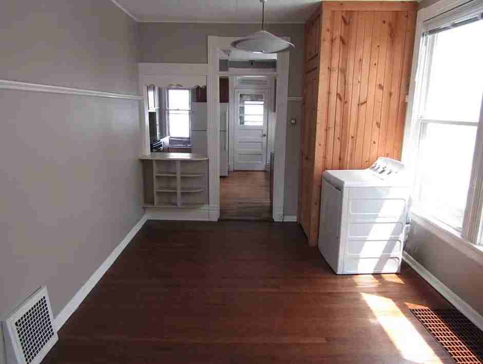 980 Mount Pleasant St #1 - Photo 3 of 7