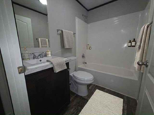 580 Banding Ln #580 - Photo 6 of 7