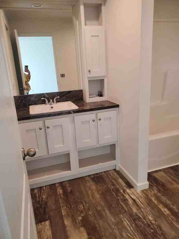 413 Rhett Ln - Photo 4 of 5