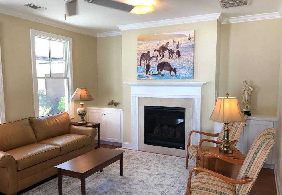 225 Coach Light Way - Photo 5 of 17