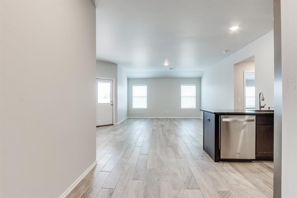 13321 Beaumont Dr - Photo 5 of 30