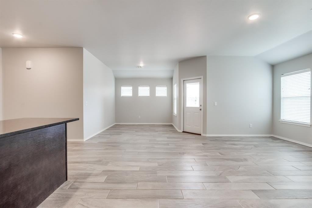 13321 Beaumont Dr - Photo 7 of 30