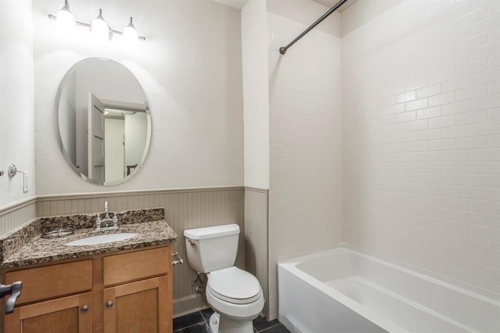 226 Russell M Perry Ave - Photo 6 of 25