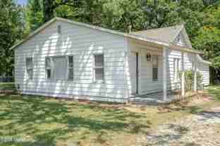 4805 Highway 43 - Photo 1 of 1