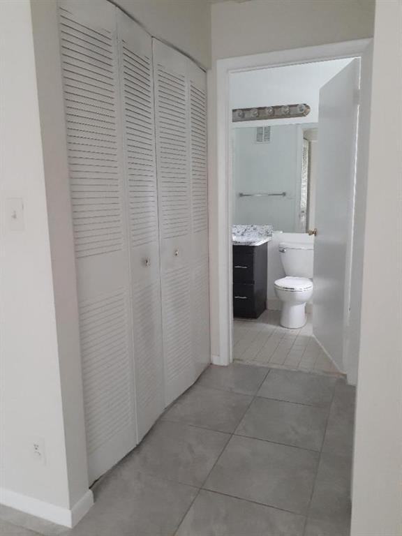 911 Lyons Rd - Photo 4 of 16