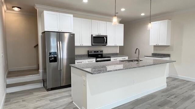 1914 Cypress Ln - Photo 7 of 27