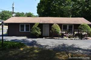 featured image of 571 South St